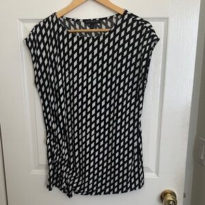 Banana Republic Geometric Black and White Blouse